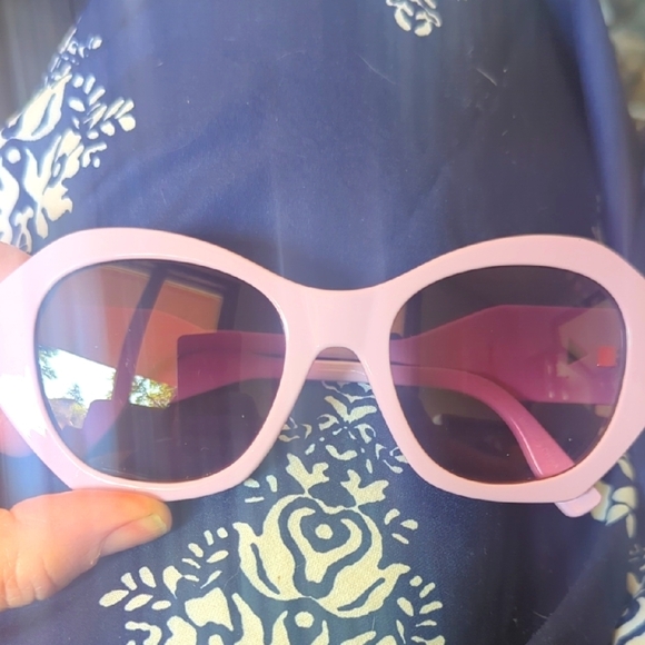 Karl Lagerfeld Accessories - Karl Lagerfeld Light Lavender 🪻 Sunglasses